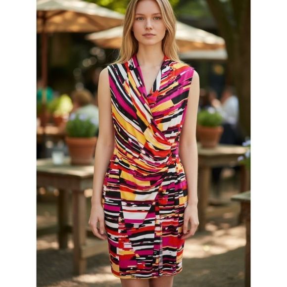 Muse Dresses & Skirts - Muse Abstract Print V Neck Faux Wrap Ruched Dress